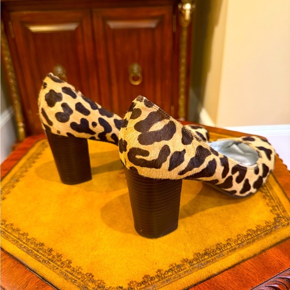Daniblack Haircalf leopard print high heel size 9 heel 3.5” heel - Picture 4 of 8